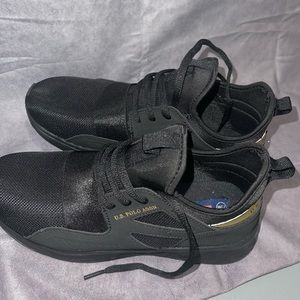 Us polo sneakers